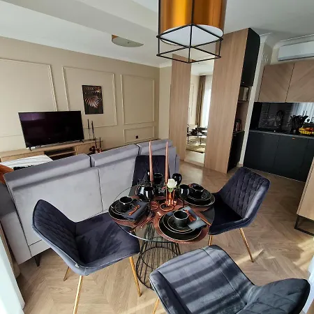 Hallera 4 Apartamento