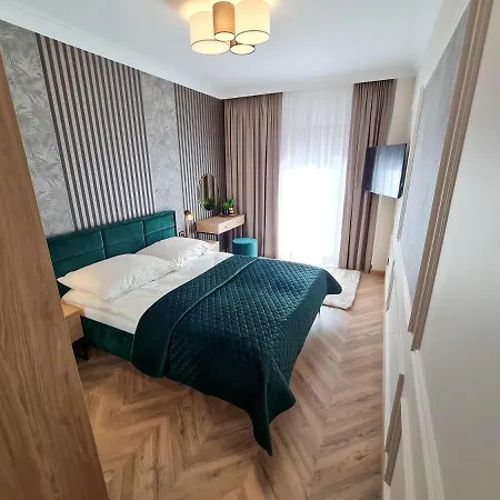 Hallera 4 Apartment Jarocin